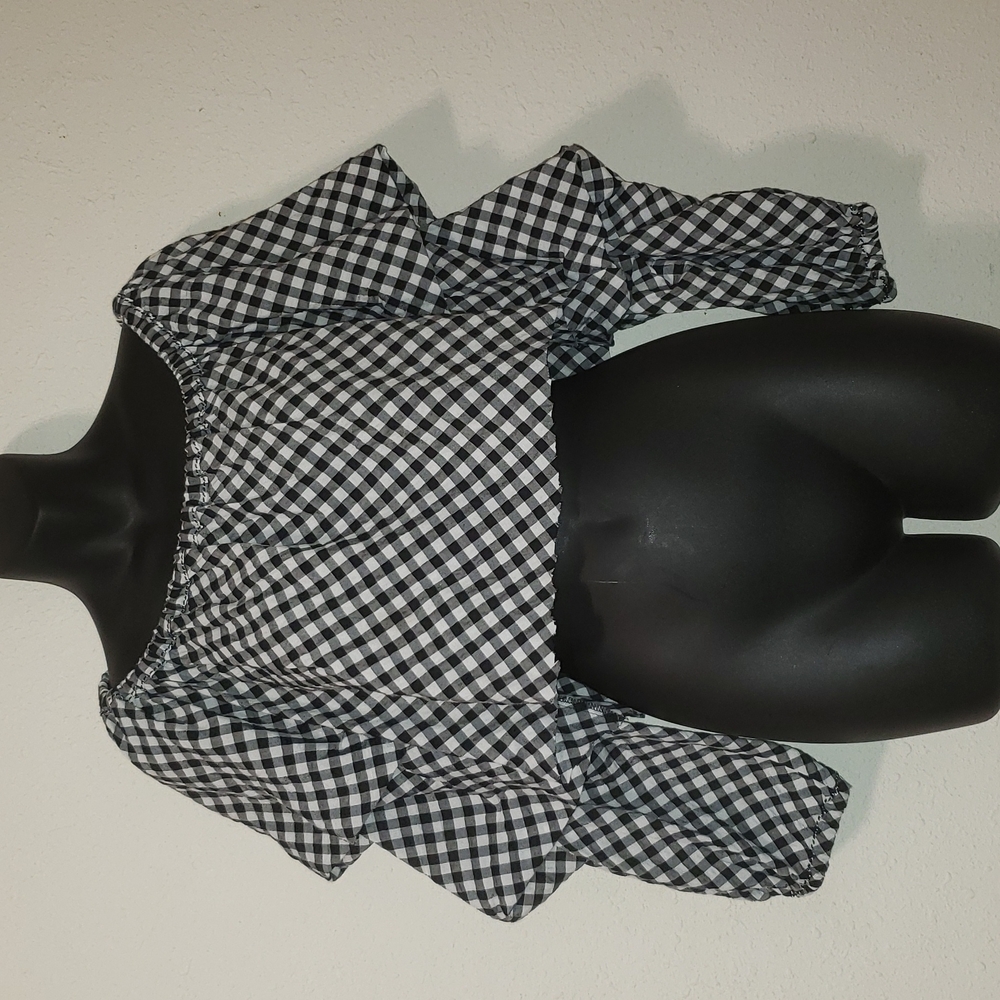 Max Studio crop top (t4)